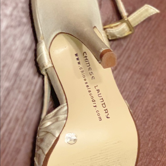 Chinese Laundry High Heels - Picture 5 of 5